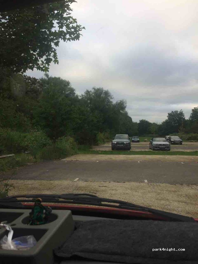 (BS31) Keynsham - Keynsham Road — foto