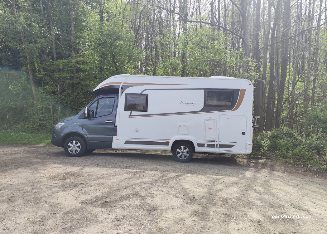 (TN32) Robertsbridge - Poppinghole Lane — foto 4