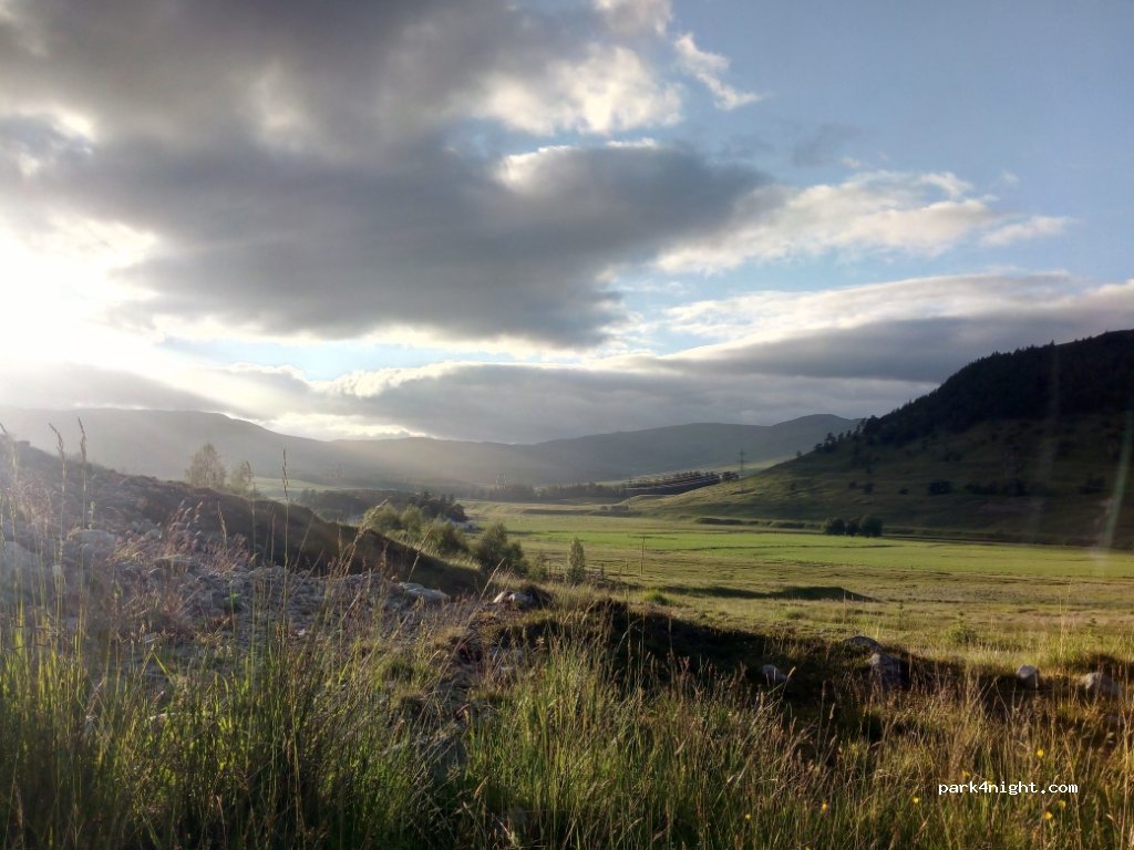 (PH20 1AJ) Newtonmore - General Wade's Military Road — foto 2