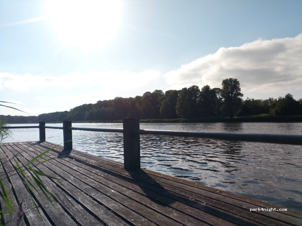 (1182 DB) Amstelveen - 877 Bosbaanweg — foto