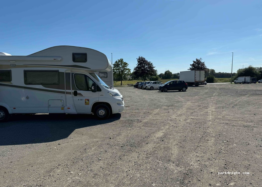(1480) Tubize - Avenue de Scandiano 41-55 — foto 4