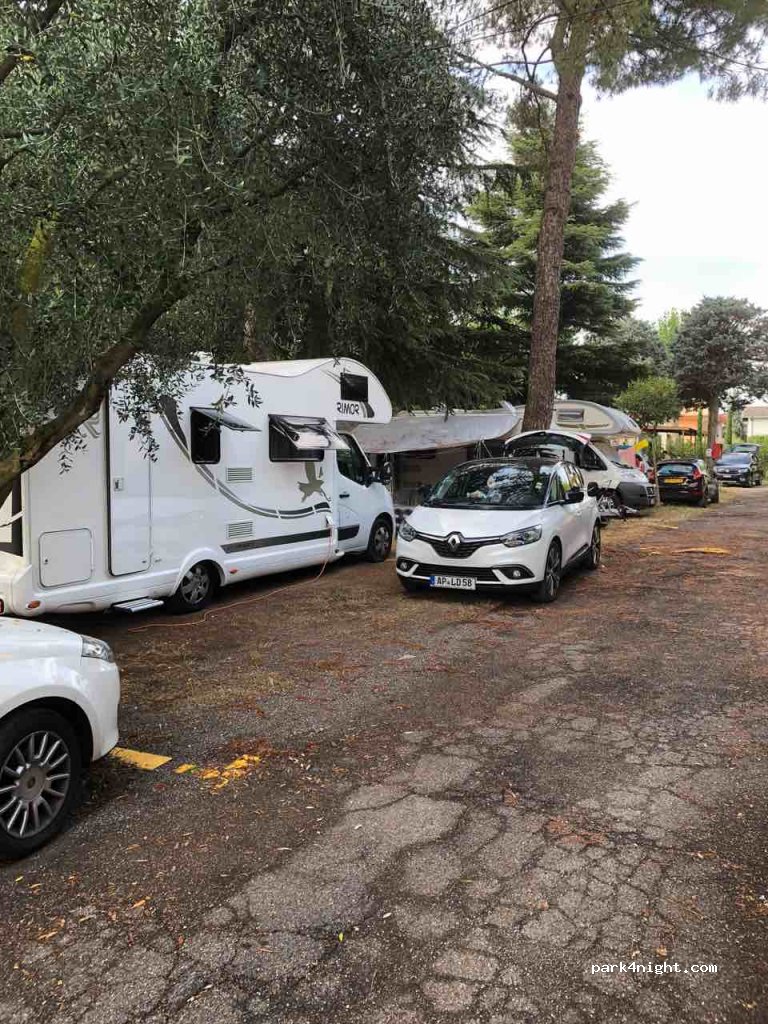 Camping Bergamini — foto