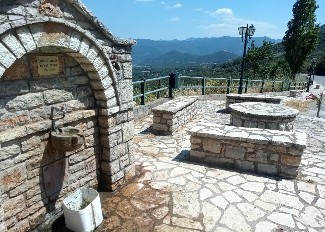 (250 04) Dafni - Eparchiaki Odos Ano Klitoria-Kontovazaina — foto 3