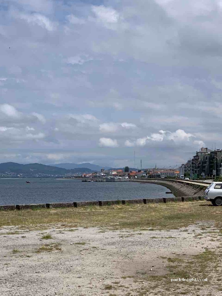 (4910-104) Caminha - 104 Avenida Doutor Dantas Carneiro — foto 2
