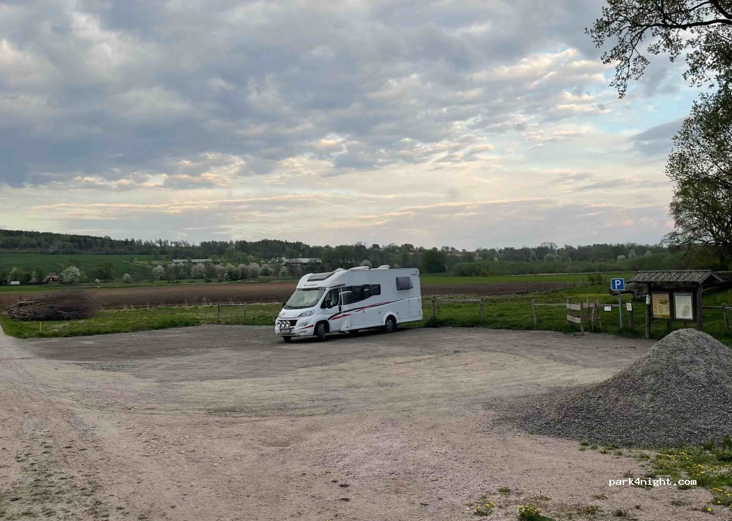 (532 93) Broddetorp - Unnamed Road — foto 3