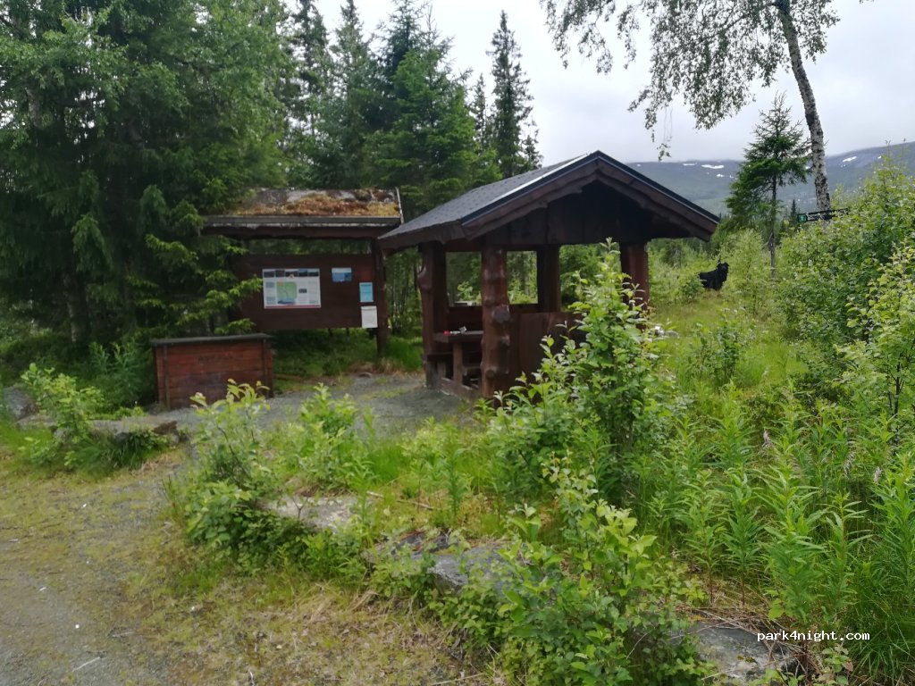 (7870) Formofoss - Unnamed Road — foto