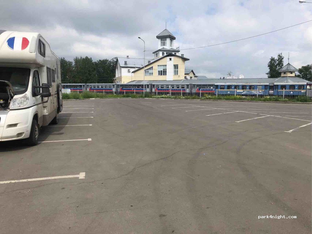(664003) Irkutsk - 3/2 Ulitsa Yunost' Ostrov — foto
