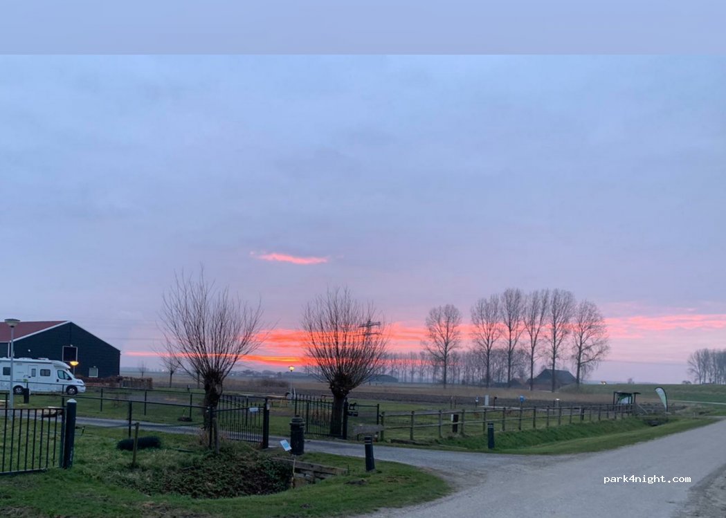Camperplaats Hoeve Konstance Hulst — foto