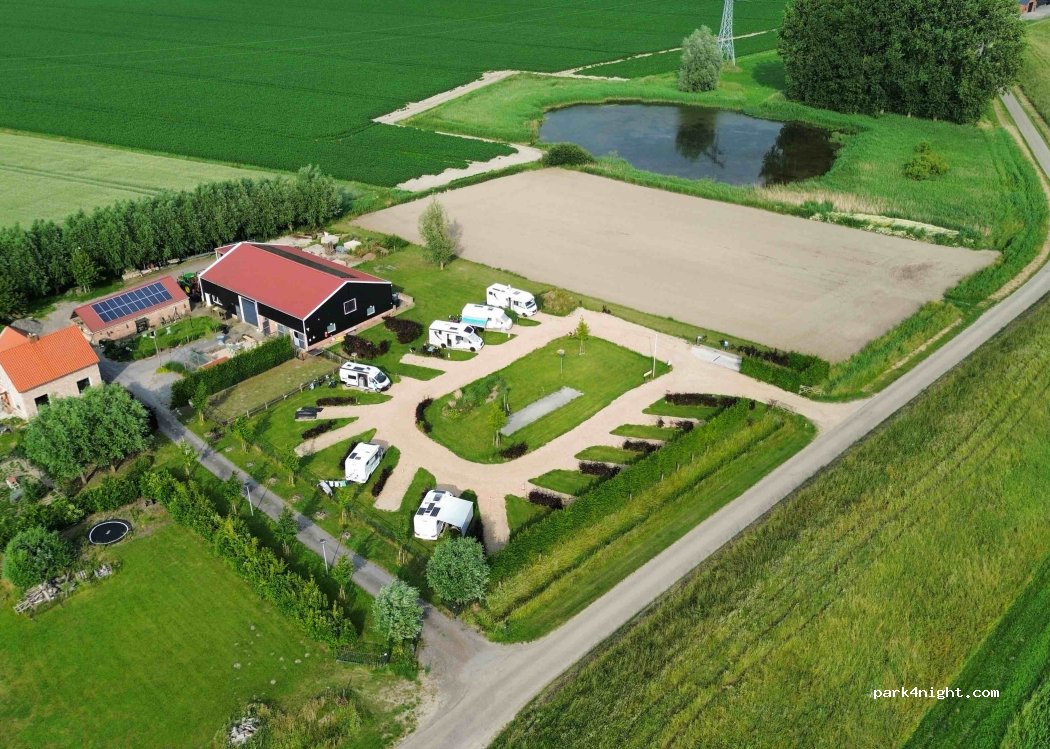 Camperplaats Hoeve Konstance Hulst — foto 5