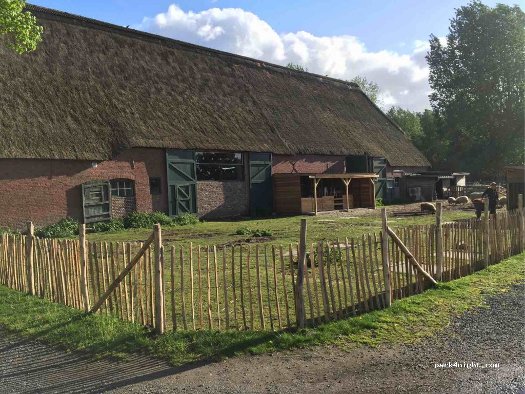 Hof Van Axel — foto 3