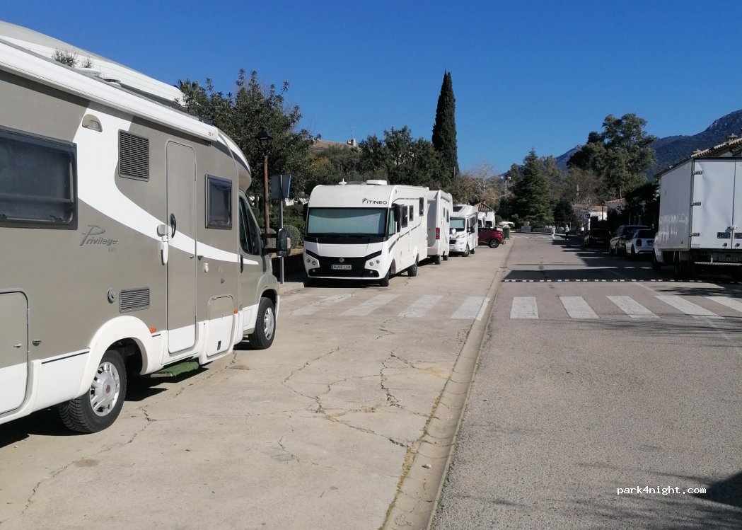 Area de Servicio de Autocaravanas | El Bosque — foto 3