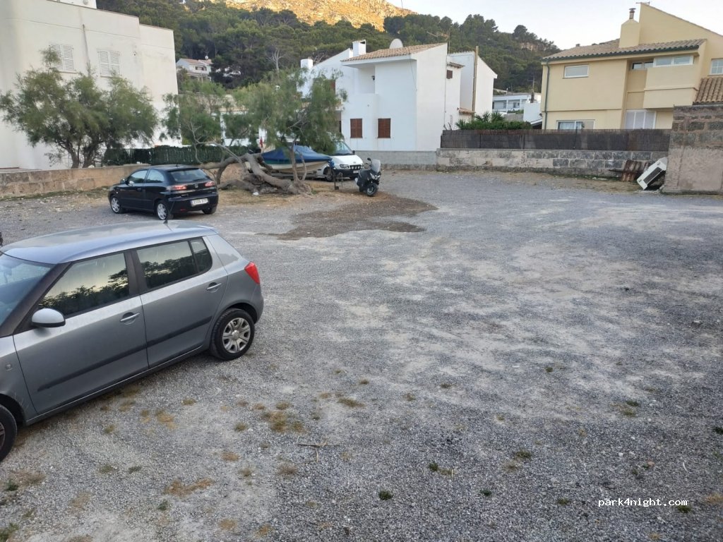 (07469) Cala Sant Vicenç - 7A Plaça Cala Molins — foto