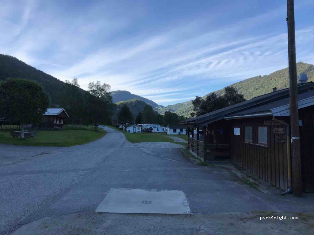 Fjordgløtt Camping & Cabin Center — foto