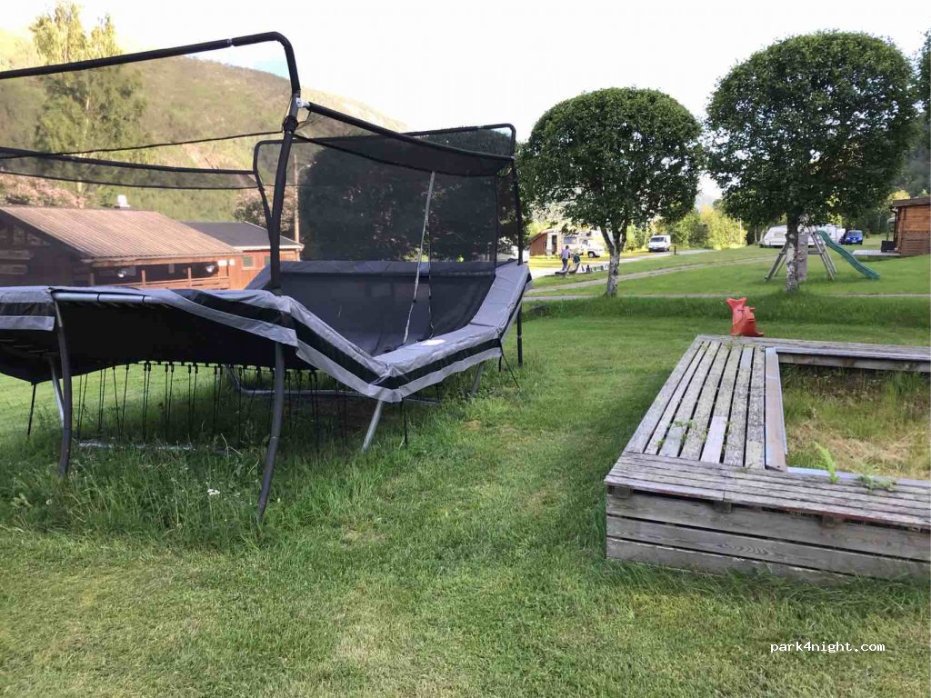 Fjordgløtt Camping & Cabin Center — foto 2