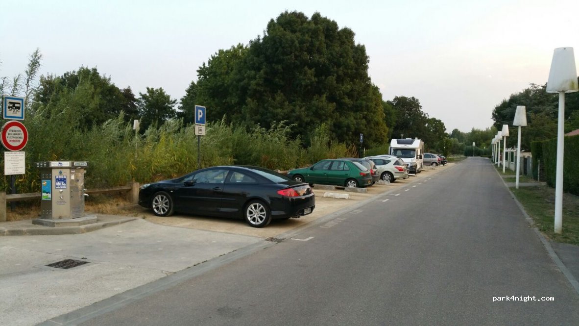 (76350) Oissel - 1-9 Île du Bras Saint-Martin — foto 2