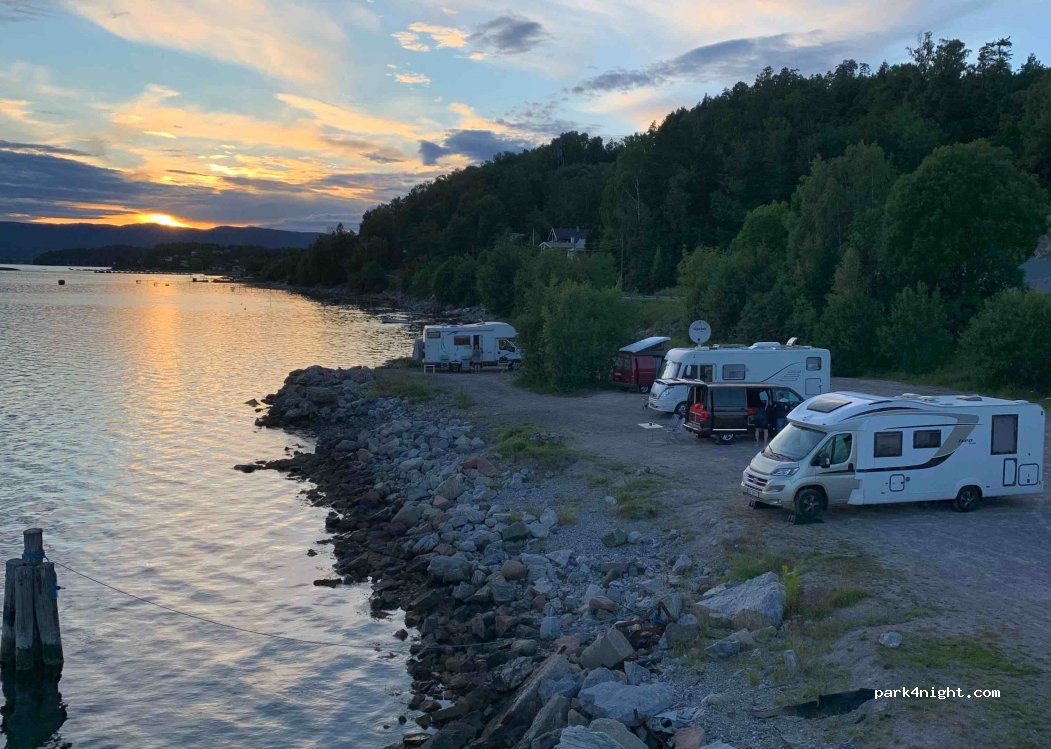 (3070) Sande i Vestfold - 237 Sandebuktveien — foto 2