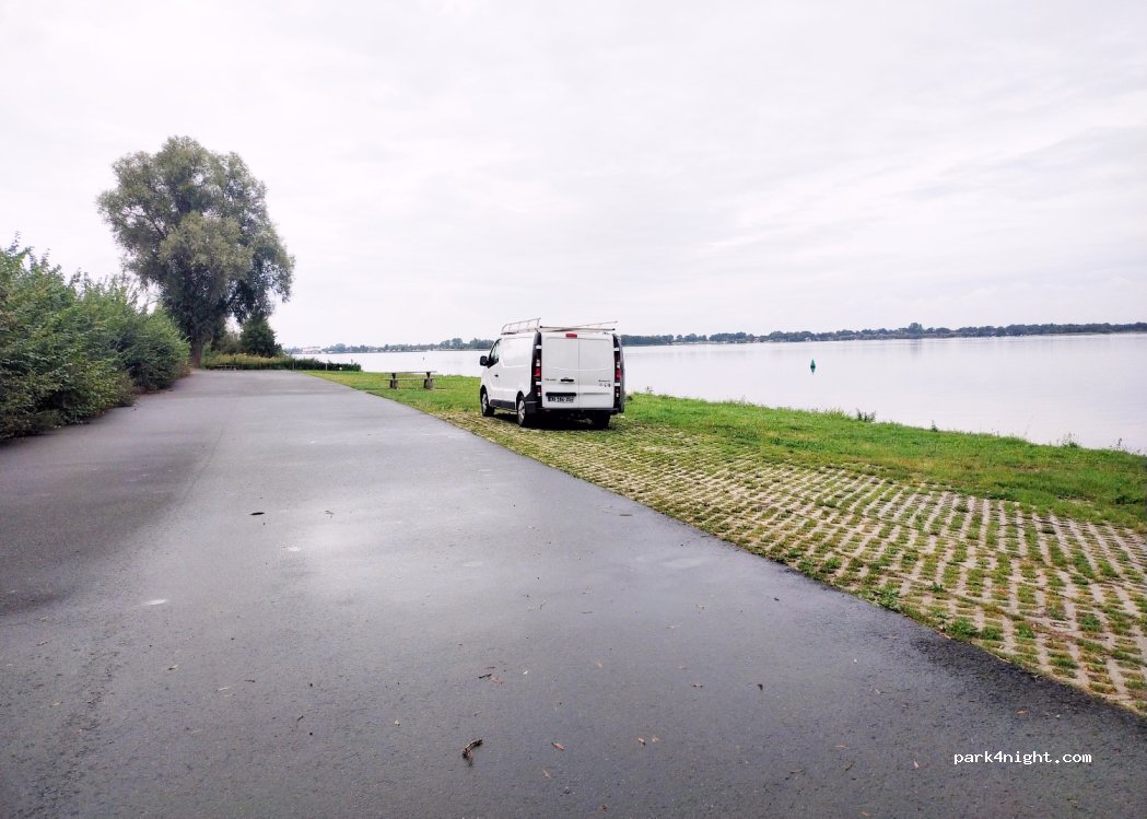 () Belt-Schutsloot - Blauwehandseweg — foto 3