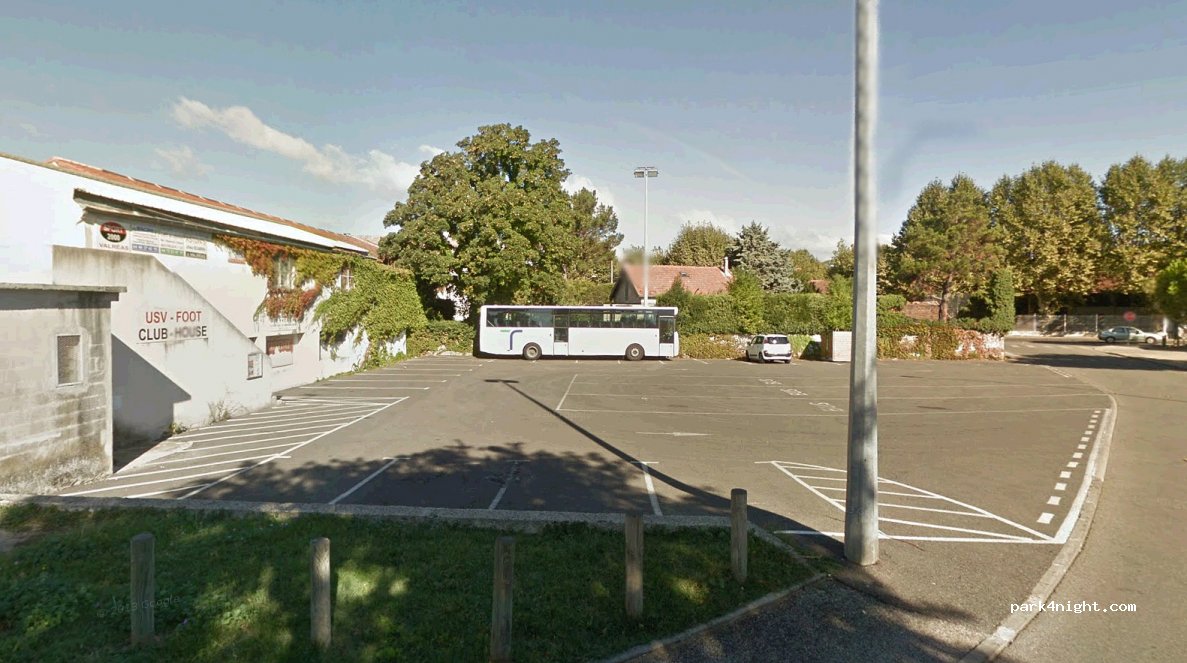 (84600) Valréas - Avenue Général Leclerc — foto
