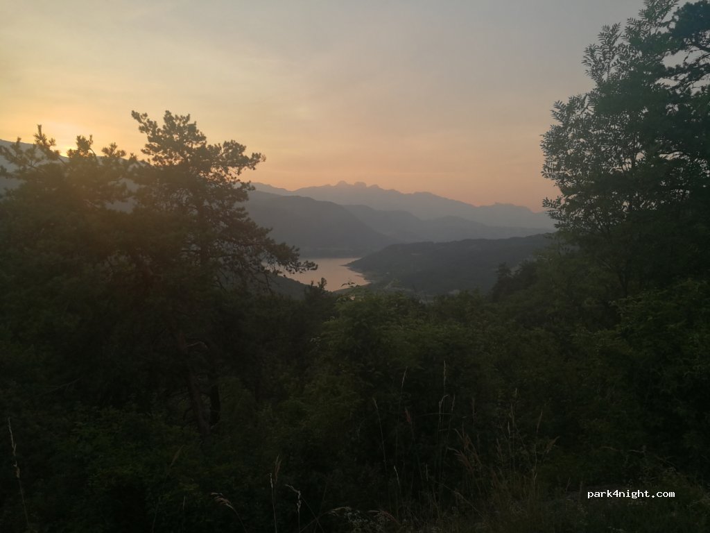 (38710) Lavars - Unnamed Road — foto