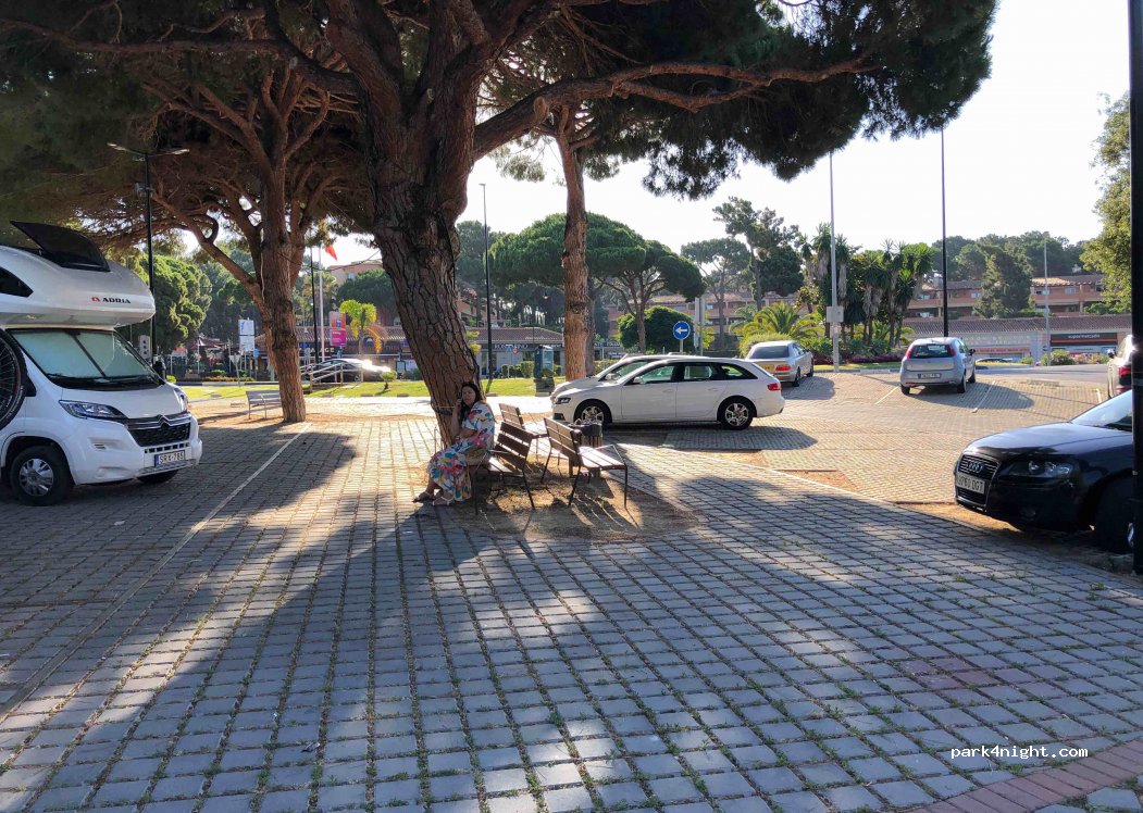 (29604) Marbella - 29 Avenida Valeriano Rodríguez — foto