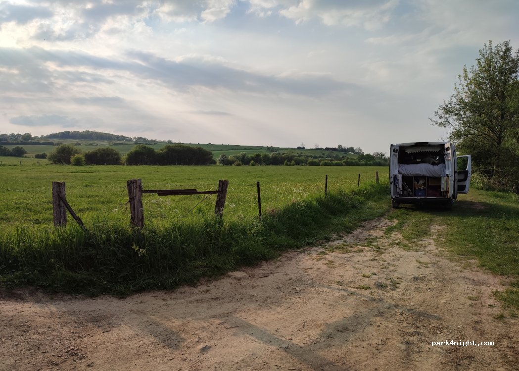 (08210) Villers-Devant-Mouzon - Unnamed Road — foto 3