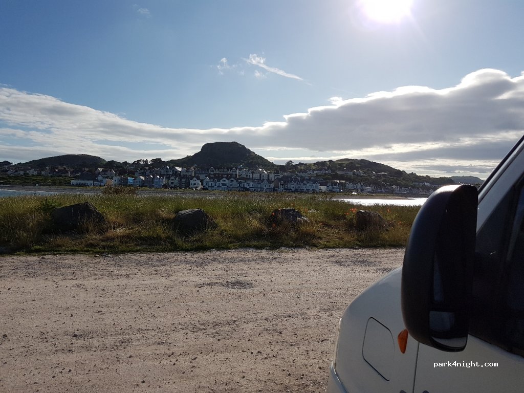 (LL31 9BY) Conwy - 13 Marine Crescent — foto