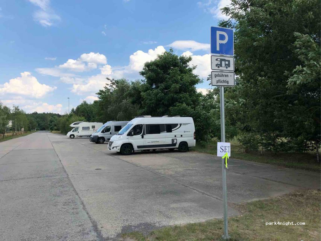 (03238) Lichterfeld-Schacksdorf - Hafenstrasse — foto