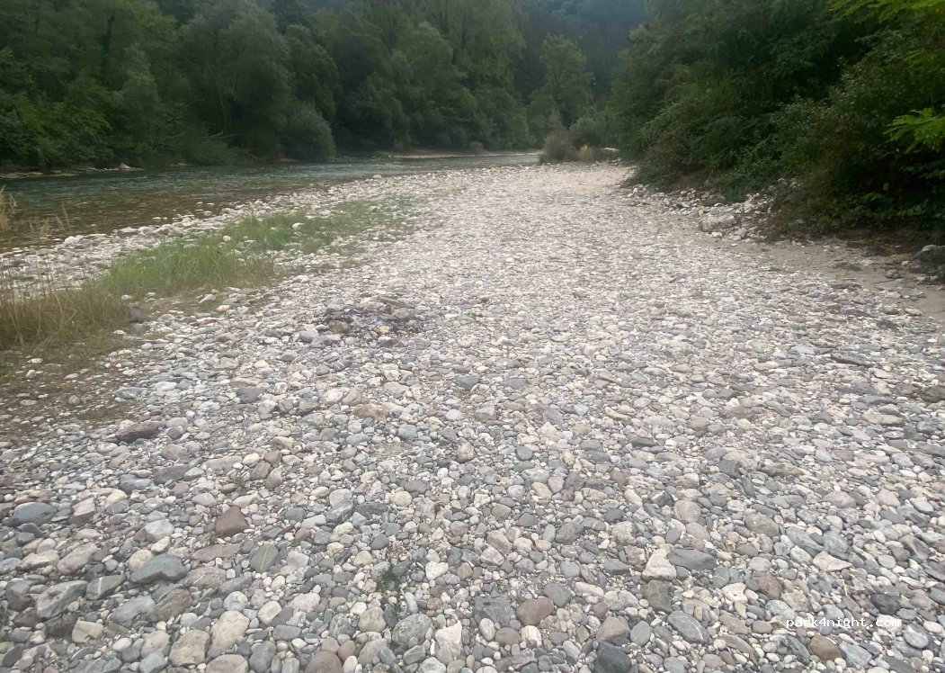 (88400) Polje Bijela - Unnamed Road — foto 3