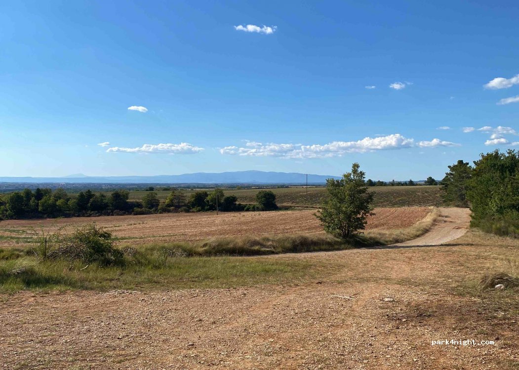 (04360) Moustiers-Sainte-Marie - Unnamed Road — foto
