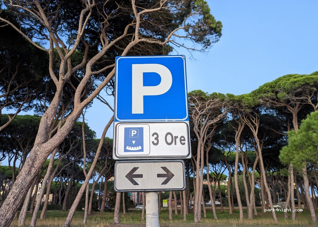 (58022) Follonica - 71 Via Spiaggia di Levante — foto 3
