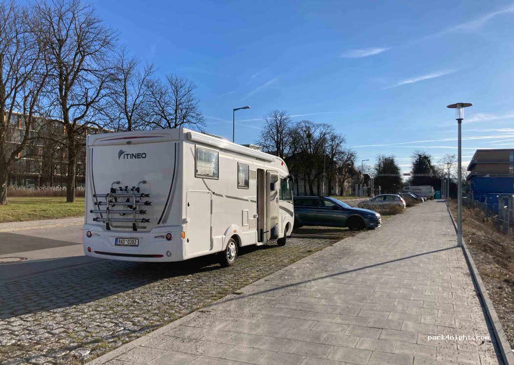 (80992) München - Emmy-Noether-Straße — foto 4