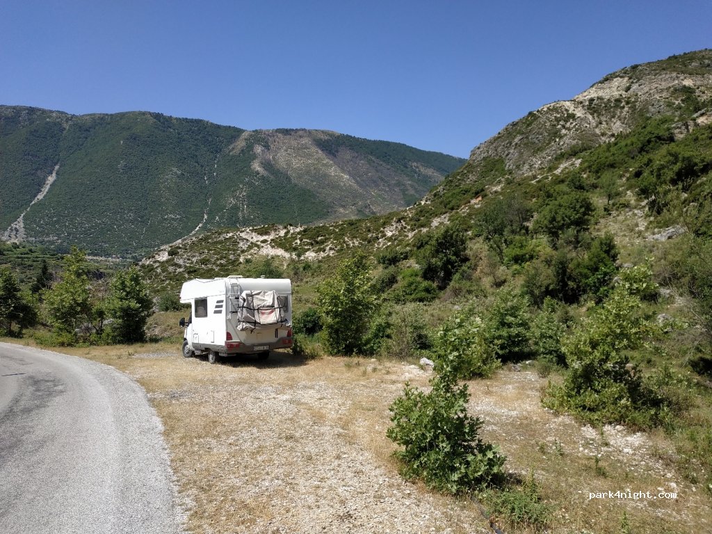 () Dukat - Unnamed Road — foto 2