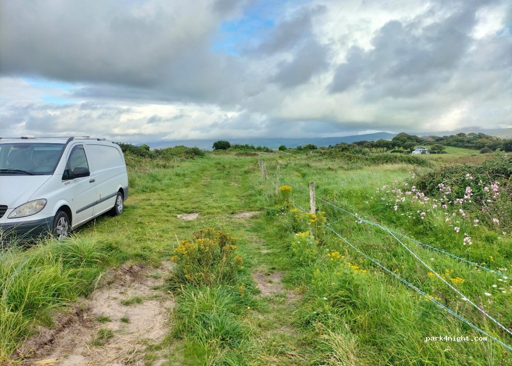 ()  - Unnamed Road — foto 4