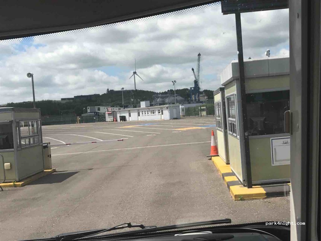 (T12 KV9R) Loughbeg - N28 / 2 Island View — foto