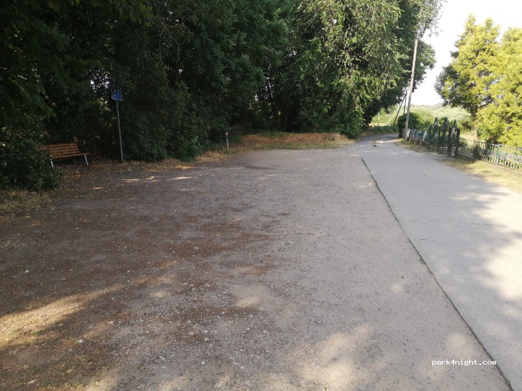 (15306) Gusow-Platkow - 8 Ernst-Thälmann-Straße — foto 2