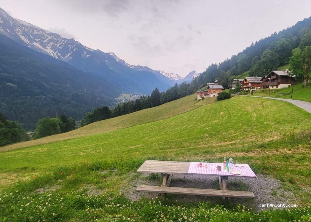 (74170) Saint-Gervais-les-Bains - 50 Route de la Corniche — foto 3