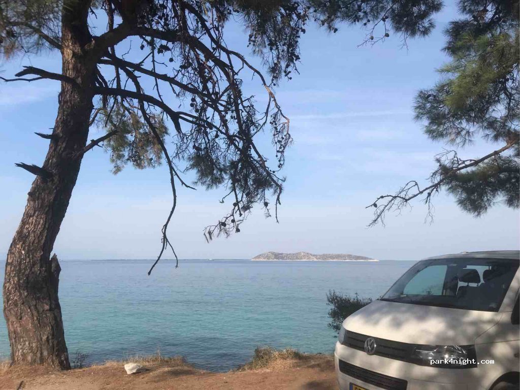 (640 04) Limenas Thassos - Ethniki Odos Thasou Limenarion — foto 2
