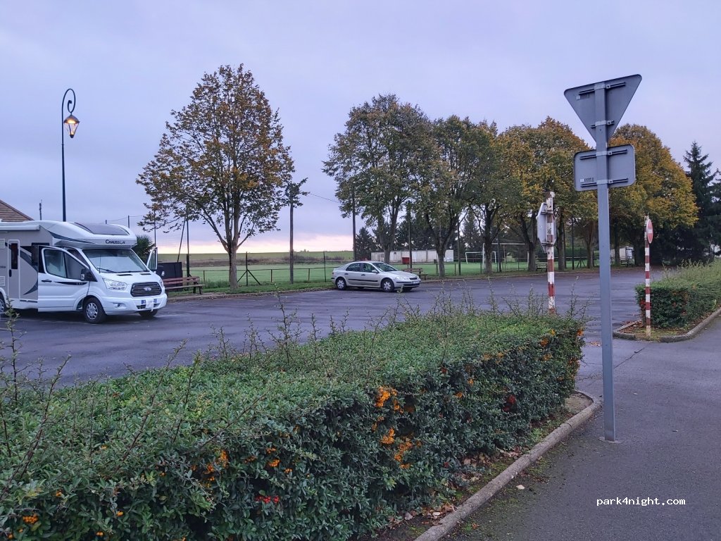 (02760) Francilly-Selency - 6 Gr Grande Rue — foto 2