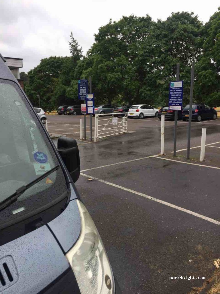 (GU4 8AA) Guildford - 4 Shalford Road — foto 2