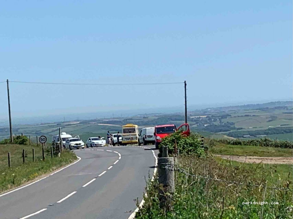 (DT3 4LA) Abbotsbury - B3157 — foto