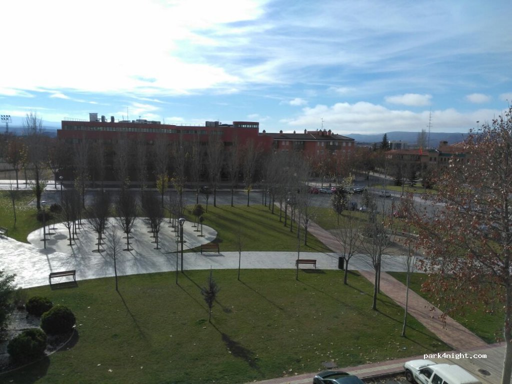 (44002) Teruel - 7B Travesía 2 Ramón J. Sender — foto 2