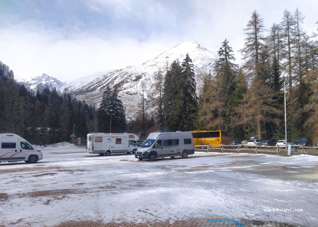 (11016) La Thuile - Frazione Villaret — foto