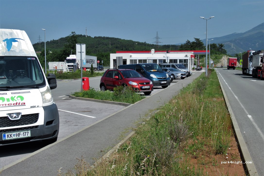 (51219) Čavle - A6 / E65 — foto 2