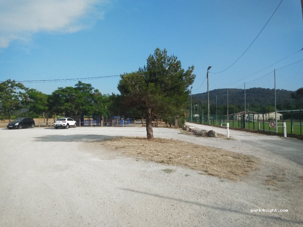 (83136) Néoules - 65 Chemin Ribière — foto