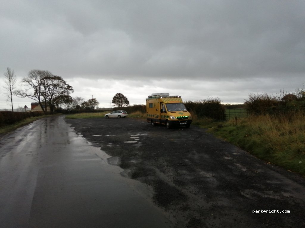 (NE18 0BL)  - Unnamed Road — foto