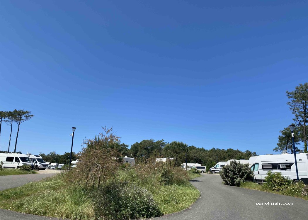 Aire municipale de camping-cars Ondres-Océan — foto 2
