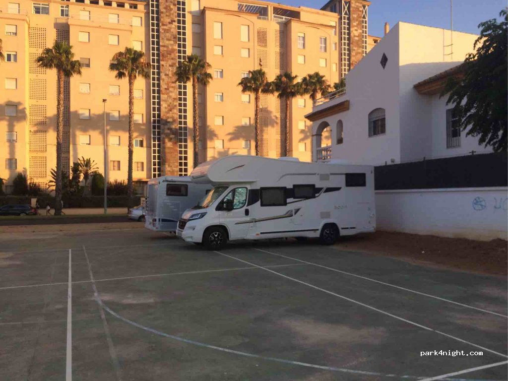 (21449) Lepe - 15 Avenida Isla Cristina — foto 2