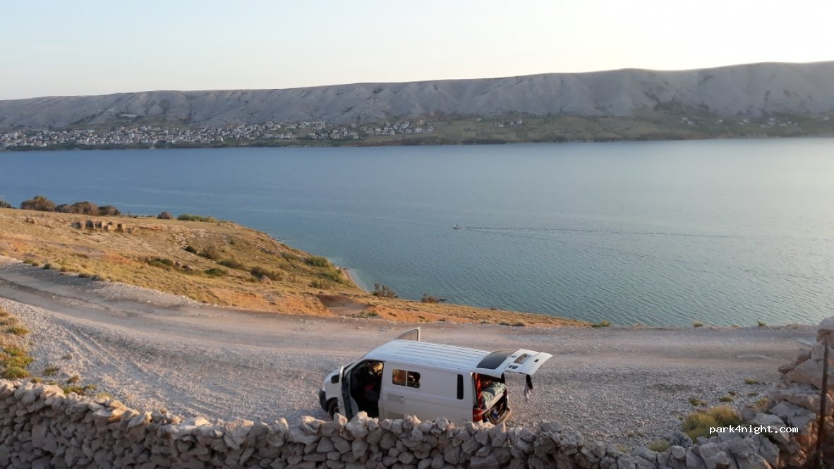 (23250) Pag - Unnamed Road — foto