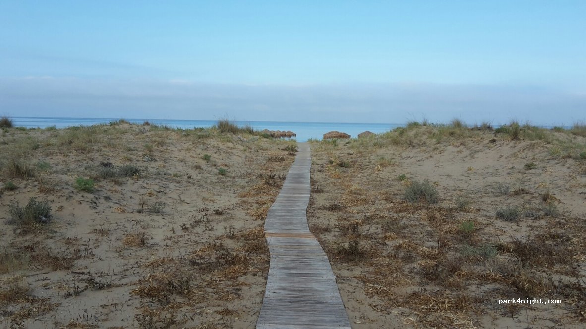 (270 50) Kastro - Unnamed Road — foto 2