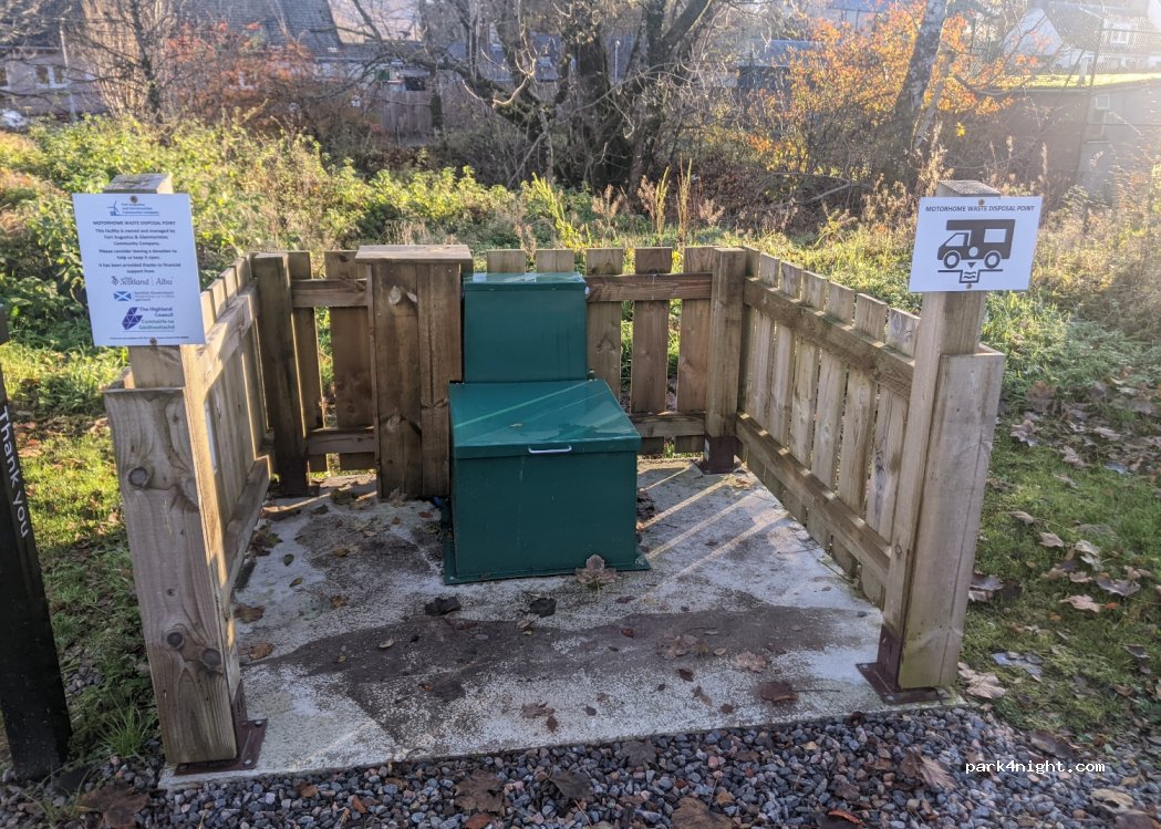 Parking Fort Augustus — foto 2